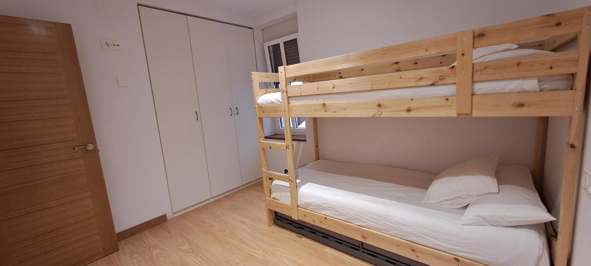 Pilarin Apartment Луарка Екстериор снимка